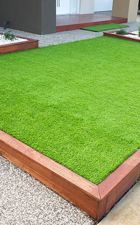 artificial_turf_and_putting_greens